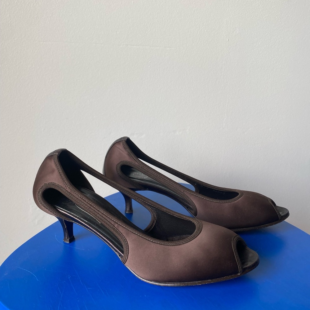 Vintage Donald J. Pliner Dark Brown Peep-Toe kitten Heels - made in Italy 🇮🇹